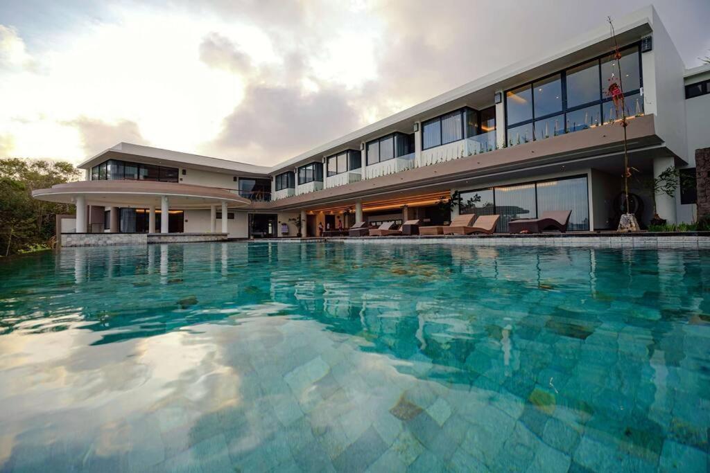 Grand Villa Uluwatu Ungasan Kültér fotó